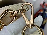 Louis Vuitton LV Twist Mini Handbag M46537 White Size 16.5 x 19 x 8.5 cm - 3