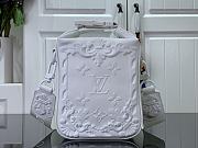 Louis Vuitton Cruiser Messenger Bag M21812 White Size 16.5 x 24 x 10 cm - 1