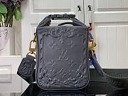 Louis Vuitton Cruiser Messenger Bag M21812 Black Size 16.5 x 24 x 10 cm - 1