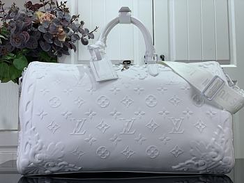 Louis Vuitton LV Keepall Bandoulière 50 M21845 White Size 50 x 29 x 23 cm