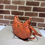 Gucci Matelassé Mini Shoulder Bag Orange Size 21 x 14 x 6 cm - 2