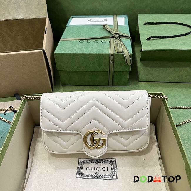 Gucci Marmont Chain Bag White Size 21 x 12 x 5 cm - 1