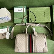 Gucci Jumbo GG Duffle Bag Size 44 x 27 x 24 cm - 6