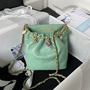 Chanel Mini Bucket Bag Green Size 17 x 16 x 7 cm - 4
