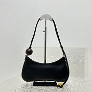 Jacquemus Le Bisou Perle Shoulder Bag Black Size 27 x 10.5 cm - 6