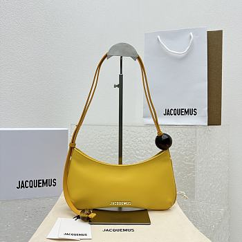 Jacquemus Le Bisou Perle Shoulder Bag Yellow Size 27 x 10.5 cm