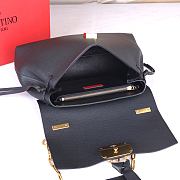 Valentino Black Leather Vring Chain Bag Size 32 x 22 x 12 cm - 2