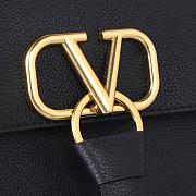 Valentino Black Leather Vring Chain Bag Size 32 x 22 x 12 cm - 3