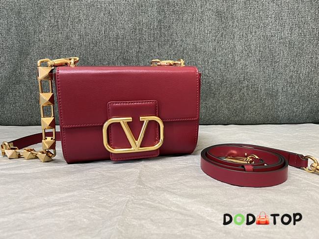 Valentino Garavani Vlogo Shoulder Bag Red Size 20 x 15 x 7 cm - 1