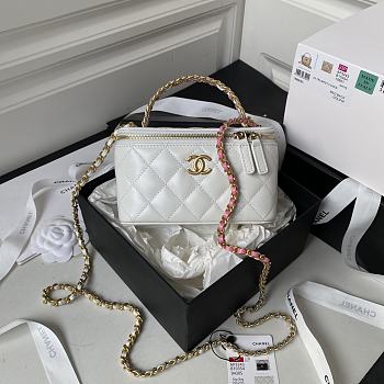 Chanel Box Bag White AP3243 Size 17 x 9.5 x 8 cm