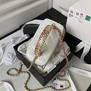 Chanel Box Bag White AP3243 Size 17 x 9.5 x 8 cm - 4