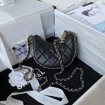 Chanel Chain Bag In Black Size 9.5 × 10.5 × 5 cm