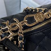 Chanel Chain Bag In Black Size 9.5 × 10.5 × 5 cm - 3