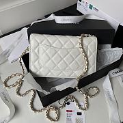 Chanel WOC White Caviar Handbag Size 19 cm - 2