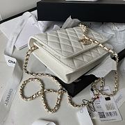 Chanel WOC White Caviar Handbag Size 19 cm - 5