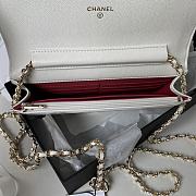 Chanel WOC White Caviar Handbag Size 19 cm - 4