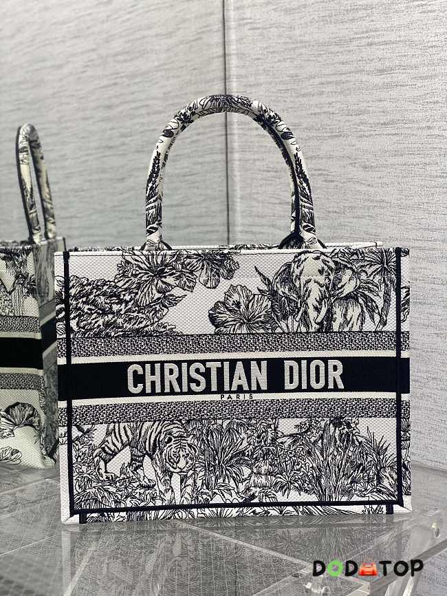 Dior Book Tote Medium Size 36 x 18 x 28 cm - 1