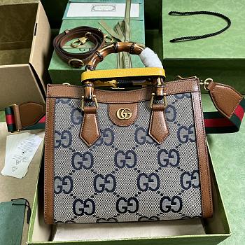 Gucci Diana Bamboo Medium Handbag Size 27 x 24 x 11 cm