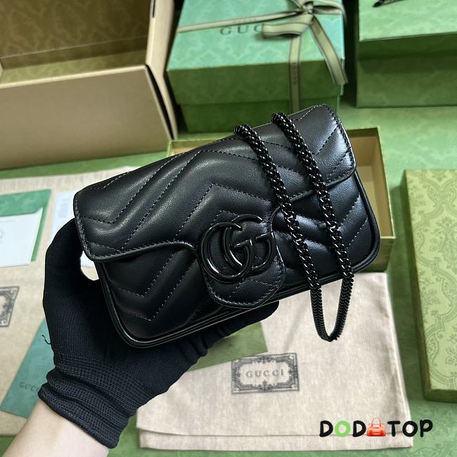 Gucci GG Marmont Matelassé Super Mini Bag Black Size 16.5 x 10 x 4.5 cm - 1
