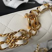 Chanel Chain AP3019 Shoulder Bag White Caviar Skin Size 19 x 12 x 3.5 cm - 4