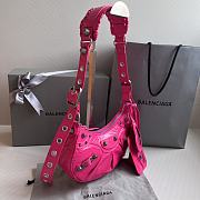 Balenciaga Le Cagole Leather Shoulder Bag Rose Pink Size 26 x 16 x 10 cm - 6