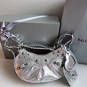 Balenciaga Le Cagole Leather Shoulder Bag Silver Size 26 x 16 x 10 cm - 2