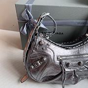 Balenciaga Le Cagole Leather Shoulder Bag Size 33 x 16 x 8 cm - 3