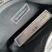 Balenciaga Le Cagole Leather Shoulder Bag Size 26 x 16 x 10 cm - 2