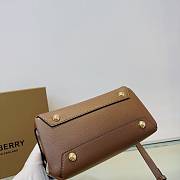 Burberry The Banner Brown Bag Size 22 x 12 x 17 cm - 4
