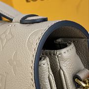 Louis Vuitton LV Pochette Metis Khaki Size 25 x 19 x 7 cm - 6