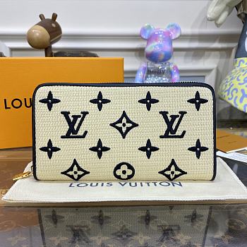 Louis Vuitton M82529 Zippy Zipper Wallet Size 19.5 x 10.5 x 2.5 cm