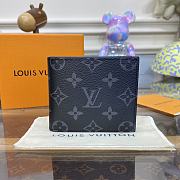 Louis Vuitton M62288 Marco Wallet Size 11 x 9 x 2 cm - 2