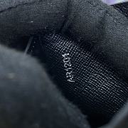 Louis Vuitton M62288 Black Wallet 01 Size 11 x 9 x 2 cm - 6