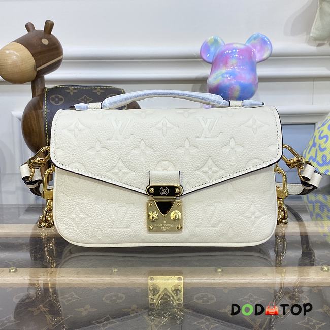 Louis Vuitton LV M22942 White Pochette Métis East West Size 21.5 × 13.5 × 6 cm - 1