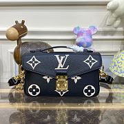 Louis Vuitton LV M46596 Black Pochette Métis East West Size 21.5 × 13.5 × 6 cm - 1