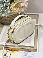 Dior CD Signature Oval Camera Bag White Size 18 x 6 x 11 cm - 3