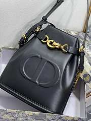 Dior Medium C'est Dior Bucket Bag Black Size 24 cm - 2