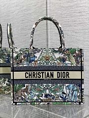 Dior Book Tote Flower Patterns Size 36 x 18 x 28 cm - 1