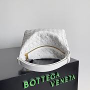 Bottega Veneta Intreccio Leather Toiletry Bag White Size 22 x 13 x 9.5 cm - 4