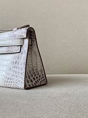 Hermes Kelly Matte Nile Crocodile Bag Size 22 x 13 x 7 cm - 2