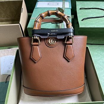 Gucci GG Diana Small Tote Bag Brown Size 22 x 20.5 x 11.5 cm