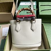Gucci GG Diana Small Tote Bag White Size 22 x 20.5 x 11.5 cm - 3