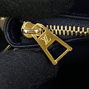 Louis Vuitton Coussin M23071 Bag Size 26 x 20 x 12 cm - 3