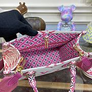 Louis Vuitton Onthego Hanbag Pink M22976 Size 25 x 19 x 11.5 cm - 3