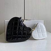 Chanel Heart Calfskin Lambskin Plain Leather Bag Size 15 x 13 x 2 cm - 5