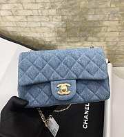 Chanel Flap Bag Denim Size 21 x 17 x 6 cm - 4