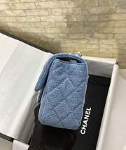Chanel Flap Bag Denim Size 21 x 17 x 6 cm - 3