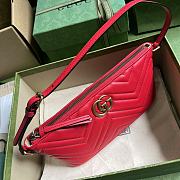  Gucci GG Marmont Shoulder Bag Red Size 23 x 12 x 10 cm - 3