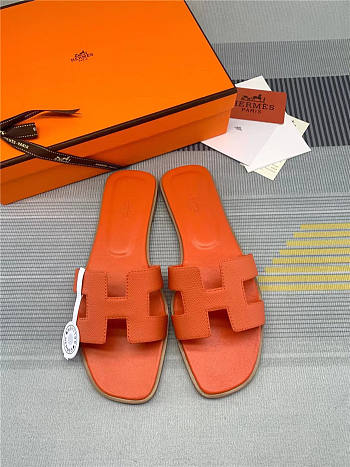 Hermes Slippers Orange 01
