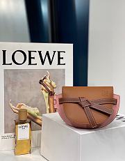 Loewe Mini Gate Mini Saddle Bag Size 15 x 12 x 8 cm - 2